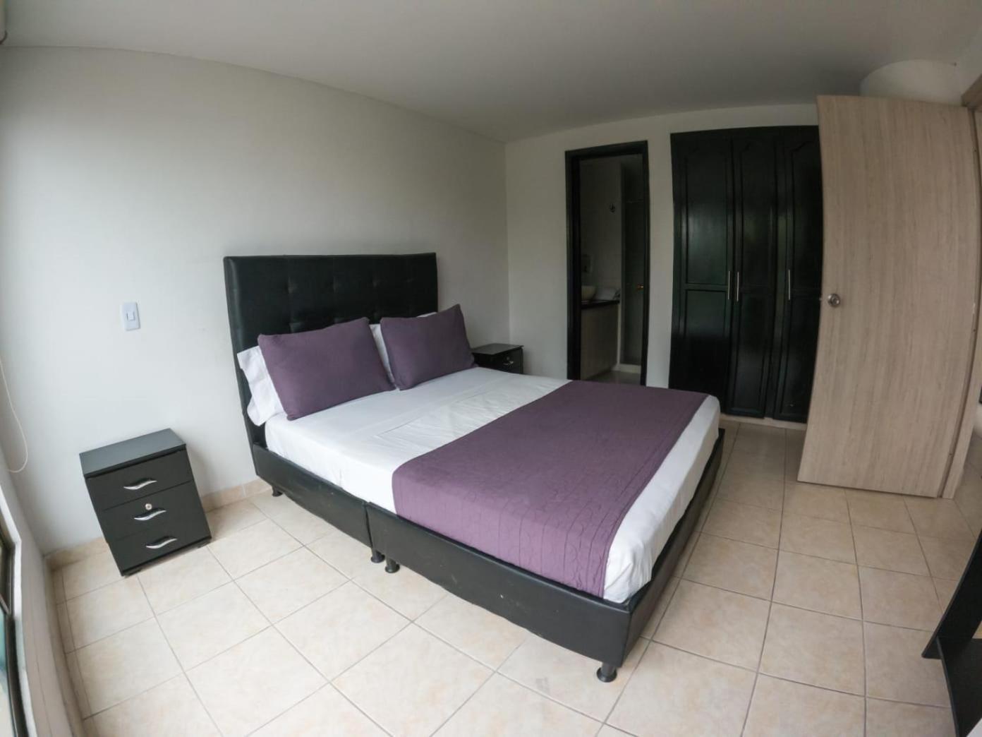 Apartamento Santorini Amoblados Pereira